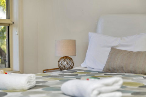 The Lighthouse - Port Willunga - C21 SouthCoast Holidays - Hotel NSW 13