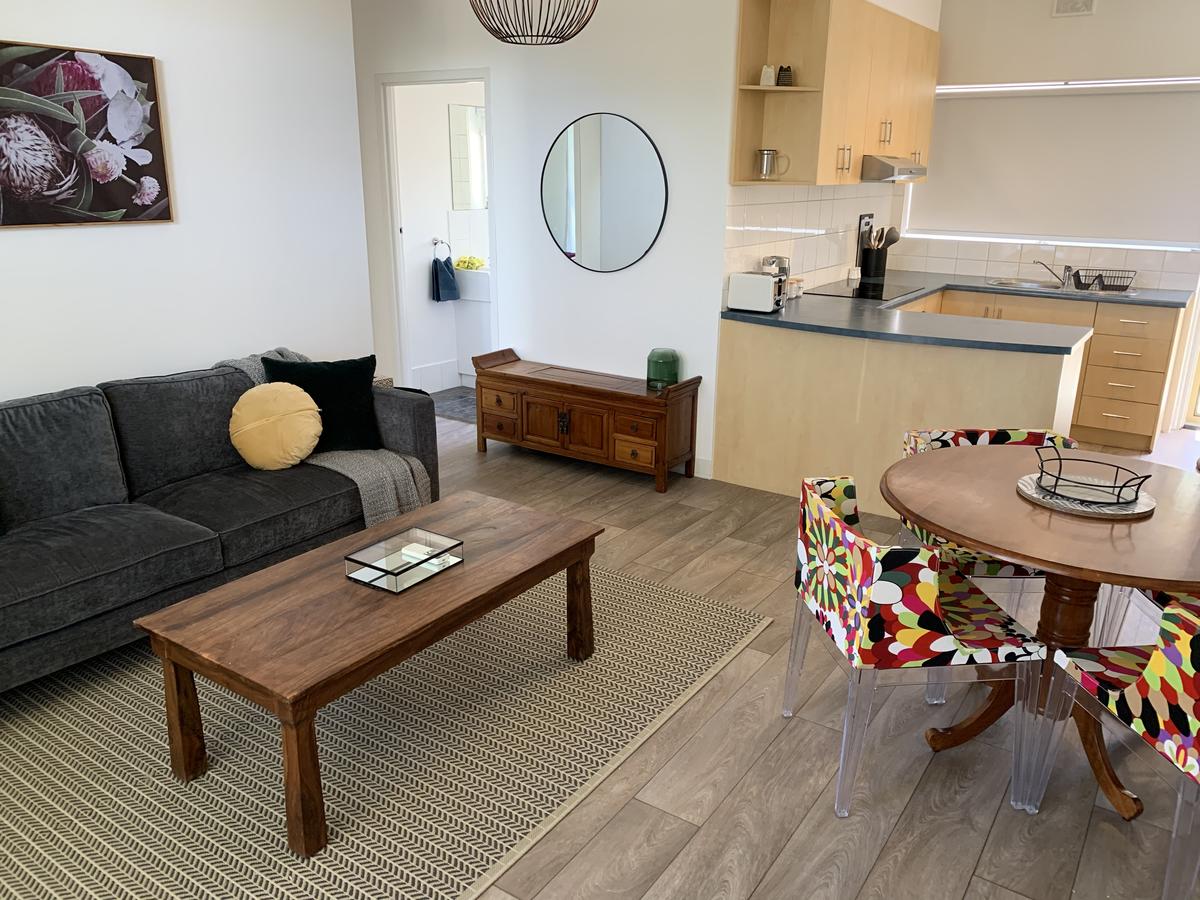 Salisbury Heights SA Hotel NSW
