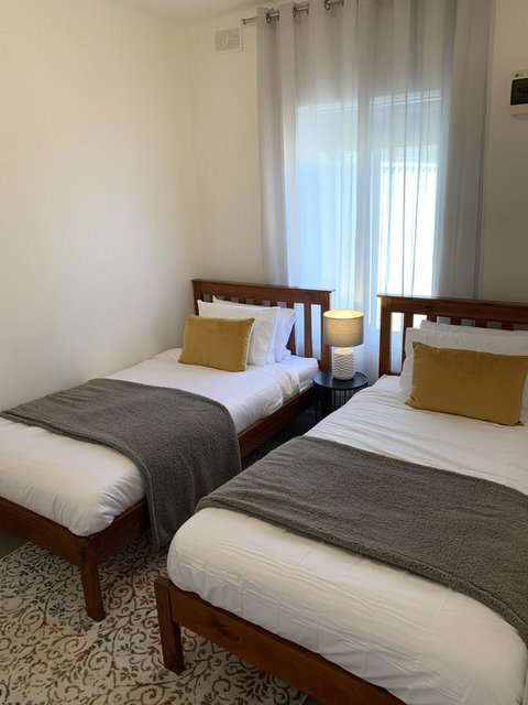 Sunshine Four - Hotel NSW 34