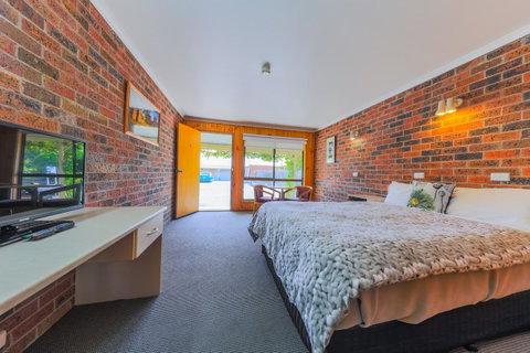 Country Roads Motor Inn Naracoorte - Hotel NSW 4