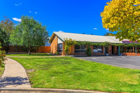 Country Roads Motor Inn Naracoorte - Hotel NSW 13