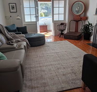 Glenelg 3 Bedroom Apartment - Hotel NSW