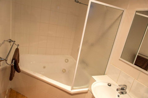 Kalganyi Holiday Park - Hotel NSW 2