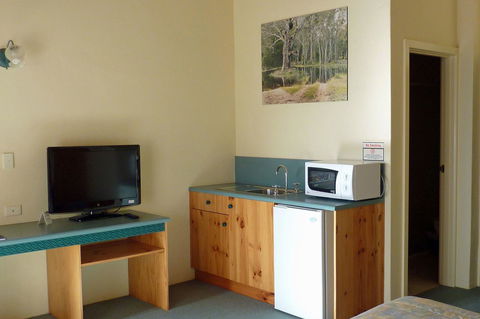 Coonawarra Place Motor Inn - Hotel NSW 16