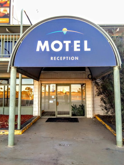 Highway One Motel - Hotel NSW 13