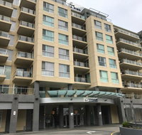 Glenelg Holiday Apartments-Pier - Hotel NSW