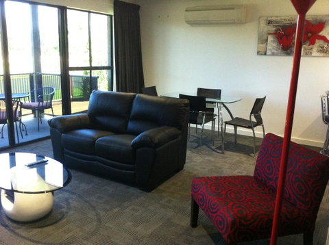 Cattlemans Country Motor Inn & Serviced Apartments - Hotel NSW 23