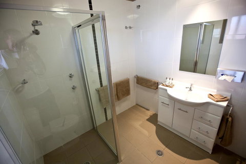 Cattlemans Country Motor Inn & Serviced Apartments - Hotel NSW 6