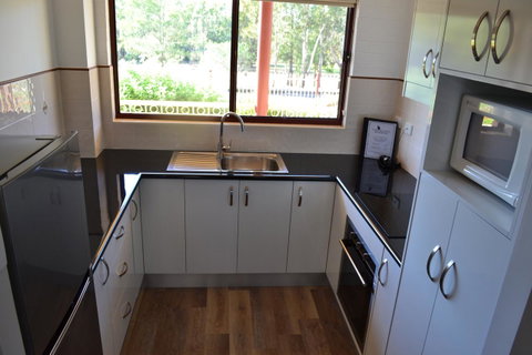 Cattlemans Country Motor Inn & Serviced Apartments - Hotel NSW 40