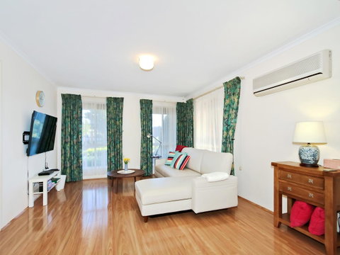 Moana Magic - C21 SouthCoast Holidays - Hotel NSW 5