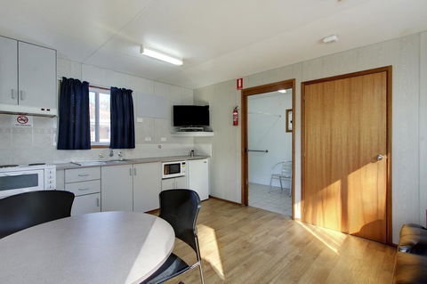 Gawler Caravan Park - Hotel NSW 5