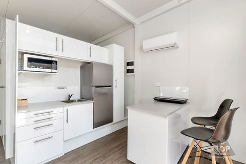 Gawler Caravan Park - Hotel NSW 33
