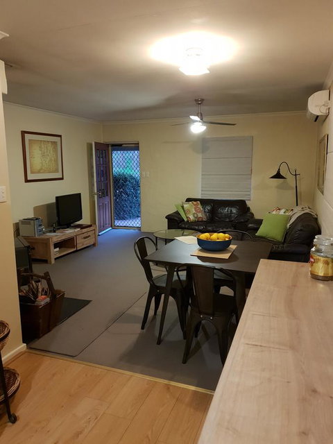 Donnybrook Cottages - Hutt River - Hotel NSW 3