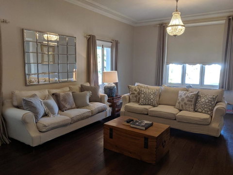 Belmore Cottage - Hotel NSW 19