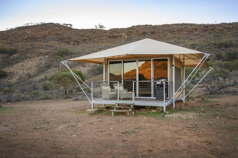 Flinders Bush Retreats - Hotel NSW 2