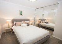 Book Rockingham Accommodation Vacations Hotel NSW Hotel NSW