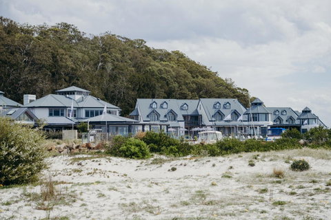 Anchorage Port Stephens - Hotel NSW 4