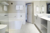 Book Scarborough Accommodation Vacations Hotel NSW Hotel NSW