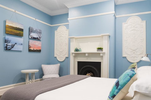 Blue Door Apartments - Hotel NSW 5
