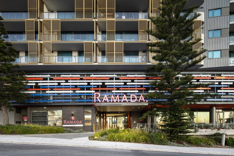 Ramada By Wyndham VetroBlu Scarborough Beach - Hotel NSW 5