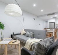 Inner City Stylish apt Walk to Green Square - Hotel NSW