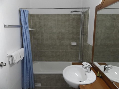 Ben Chifley Motor Inn - Hotel NSW 11