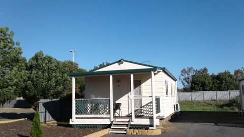 Junee Motor Inn - Hotel NSW 22