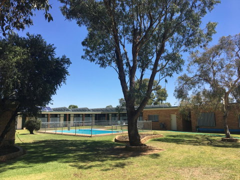 Junee Motor Inn - Hotel NSW 25