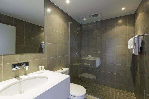 Metro Hotel Miranda - Hotel NSW 21
