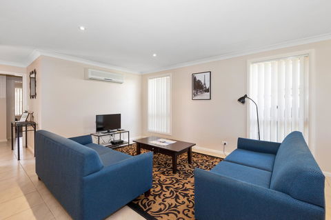 Colonial Court Villas - Hotel NSW 26