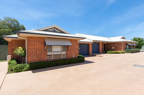 Colonial Court Villas - Hotel NSW 35