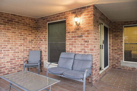 Colonial Court Villas - Hotel NSW 3