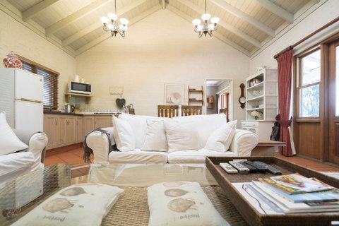 Thistle Hill Guesthouse - Walk To Many Wineries And Restaurants - Hotel NSW 29