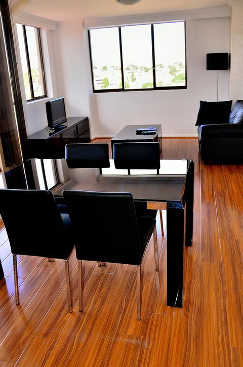 Fiori Apartments - Hotel NSW 3