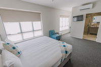 Book Hamilton Accommodation Vacations Hotel NSW Hotel NSW
