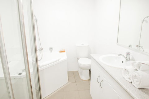 Copacabana Shores - Hotel NSW 6