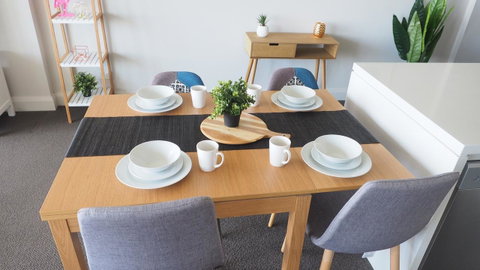 Skygarden Olympic Park View 2 Bedroom Apartment - Hotel NSW 20