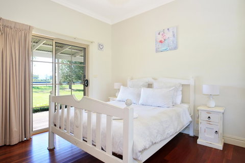 Terara Riverside Retreat - Hotel NSW 14
