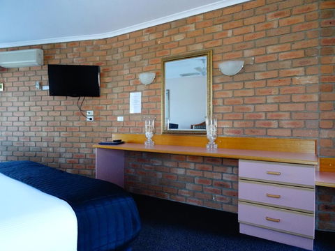 Sapphire Waters Motor Inn - Hotel NSW 10