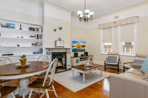 Oversized 2 Bedroom Manly Beach House - Hotel NSW 0