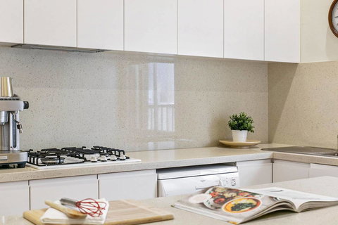 Oversized 2 Bedroom Manly Beach House - Hotel NSW 2