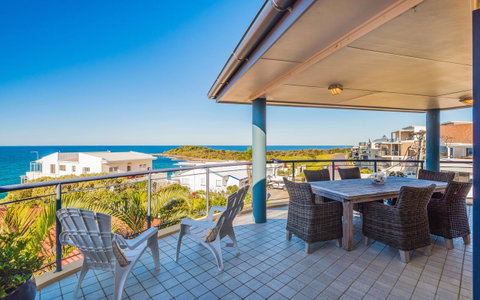 The Cove Yamba - Hotel NSW 19