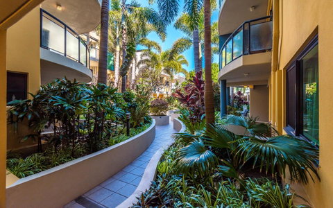 The Cove Yamba - Hotel NSW 25