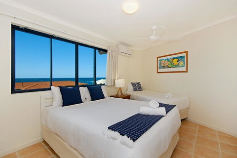 The Cove Yamba - Hotel NSW 6