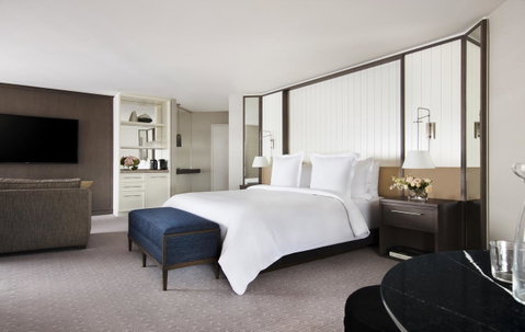 Four Seasons Hotel Sydney - Hotel NSW 2