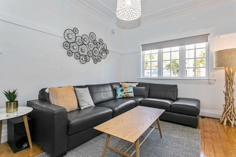 Seaspray - Manly Beach Apartment Close To The Sand - Hotel NSW 5