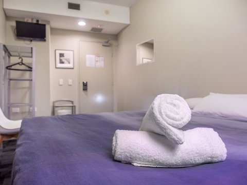 Big Backpackers Hostel - Hotel NSW 2