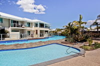 Pacific Blue Salamander Bay
