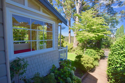 Dangal Gardens - Hotel NSW 24