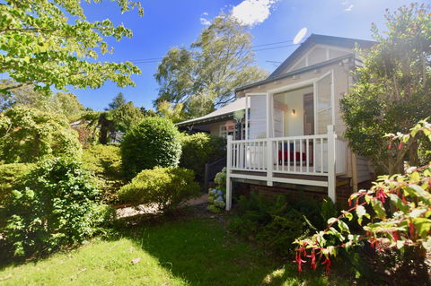 Dangal Gardens - Hotel NSW 4